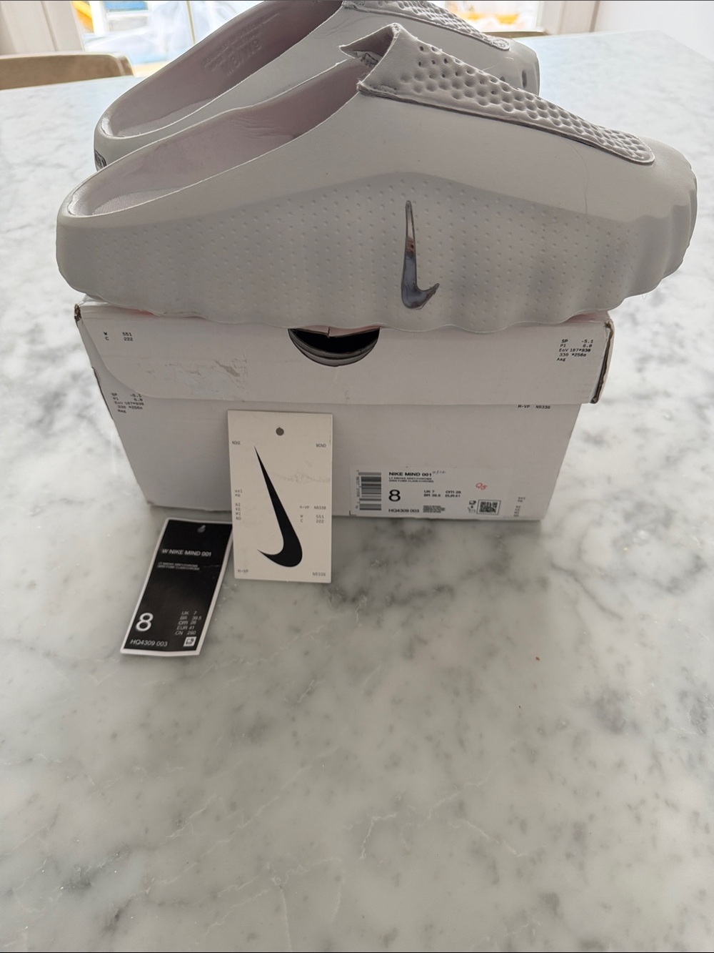 Nike Mind 001 Men’s Slide Sandals in Light Grey and White mens size 8